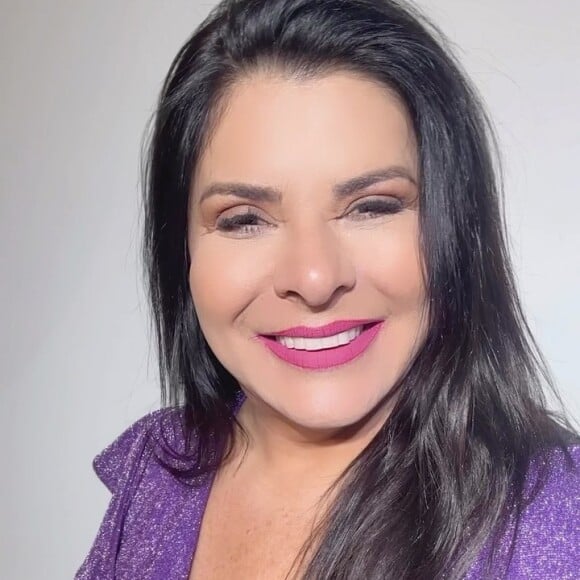 Assessoria de Mara Maravilha negou que tenha dado alfinetada em Xuxa ao 'apoiar' Marlene Mattos.