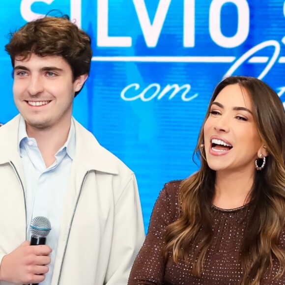 Filho de Gugu recebe homenagem pelo pai em programa do SBT