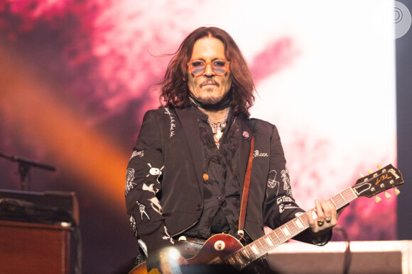 Banda de Johnny Depp teve que cancelar show na Europa após indisposição do ator