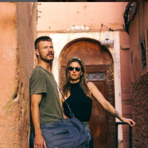 Fernanda Lima e Rodrigo Hilbert 'descansando' da TV viajaram juntos para fora do Brasil.
