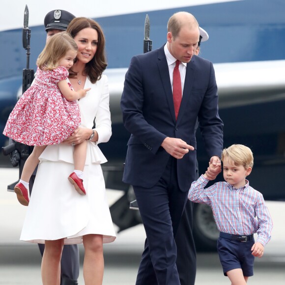 Charlotte, filha de Kate Middleton e William, tem um grande poder de influencia no Reino Unido