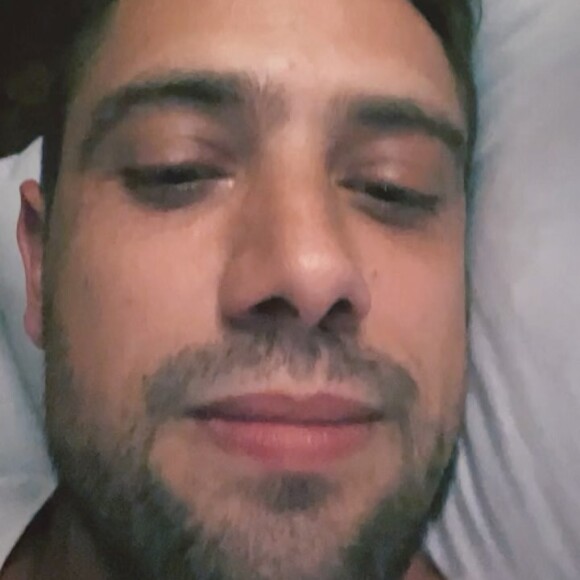 Rafael Cardoso confirmou, nesta quinta-feira (03), que terá mais um filho