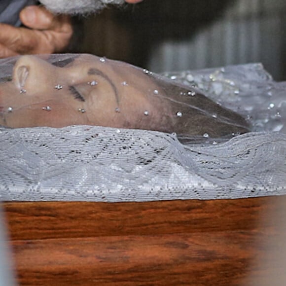 Aracy Balabanian ganhou beijo de Tony Ramos em seu velório