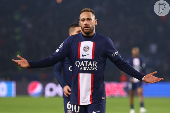 Neymar ficou de fora de atualização de fotos do PSG