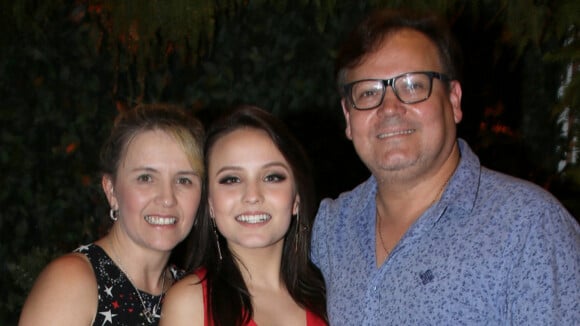 Pai de Larissa Manoela sofre séria acusação em nova polêmica do patrimônio da filha: 'Ela podia ter R$ 200 milhões'