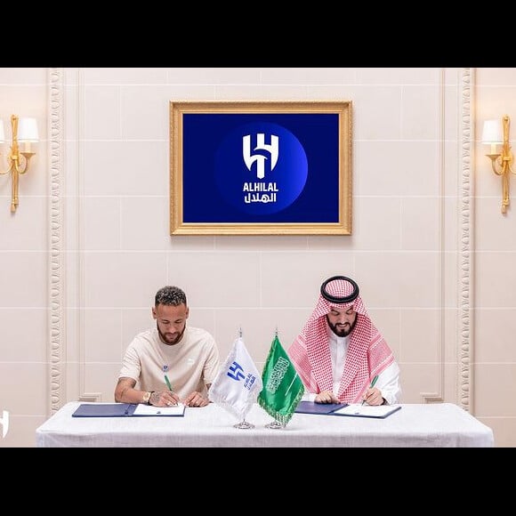 Neymar assina contrado com o time de Arábia Saudita Al-Hilal