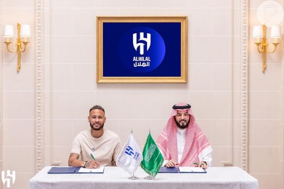 Neymar fecha contrato milionário com time da Arábia Saudita