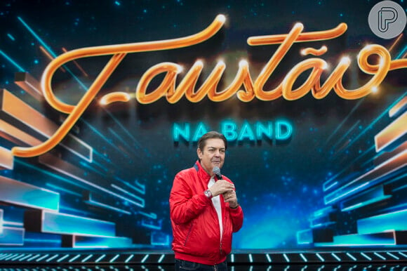 Faustão surpreendeu a todos quando decidiu sair da Globo para ser apresentador da Band em um programa diário e ao vivo.