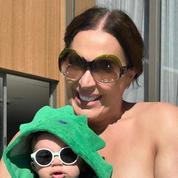 Filho de Claudia Raia completou seis meses