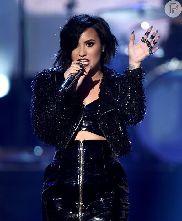 Demi Lovato segue na ativa e estará no Brasil, para o The Town, no dia 2 de setembro