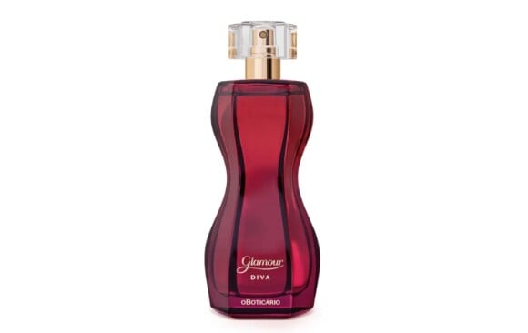 Perfume Glamour Diva, do Boticário, resulta de uma mistura de notas adocicadas e aditivas com Baunilha, Sândalo, Amêndoas e Cereja Turca