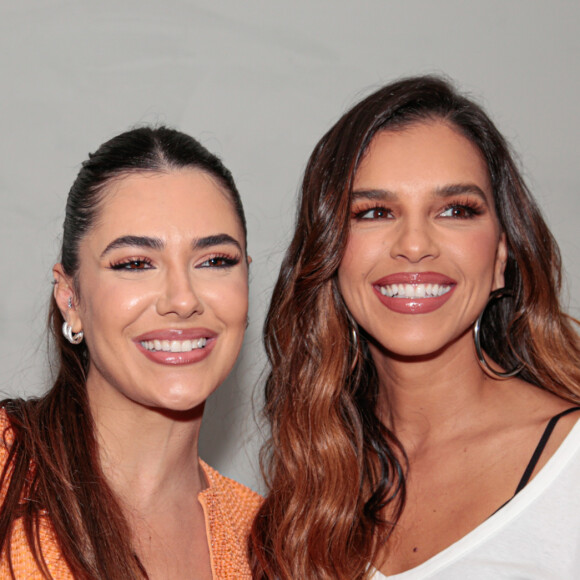 Mariana Rios se encontrou com Jade Picon em show de Zezé Di Camargo