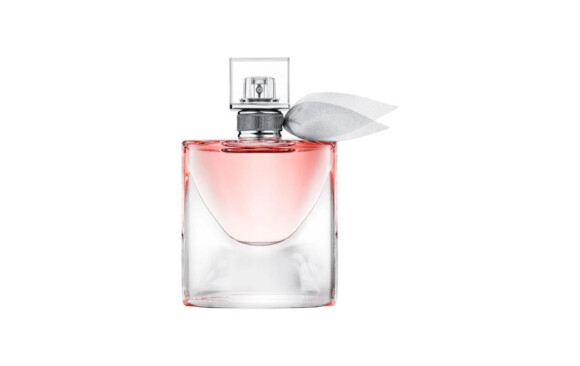 Perfume La Vie Est Belle, da Lâncome, é feito com um frasco que remete a um sorriso de cristal