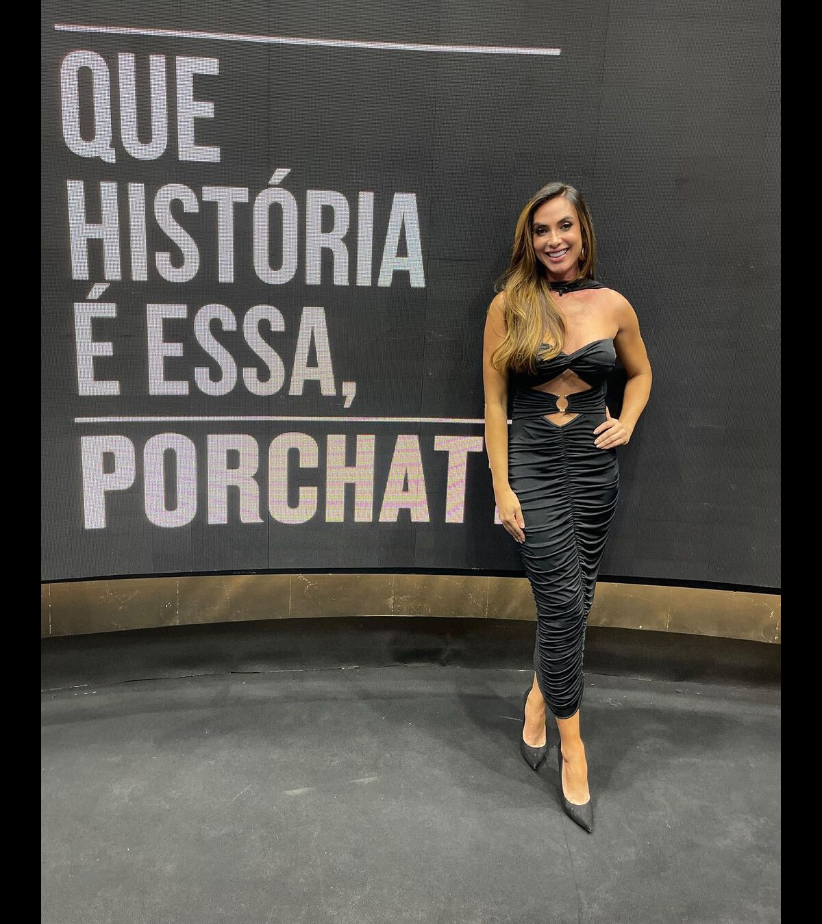 Foto Nicole Bahls Resolveu Dar Sua Opinião Sobre A Declaração Da Sexualidade Do Ex Marido 1781