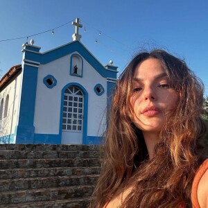 Isis Valverde está em Cabaceiras na Paraíba para gravar uma série onde ela interpreta Maria Bonita