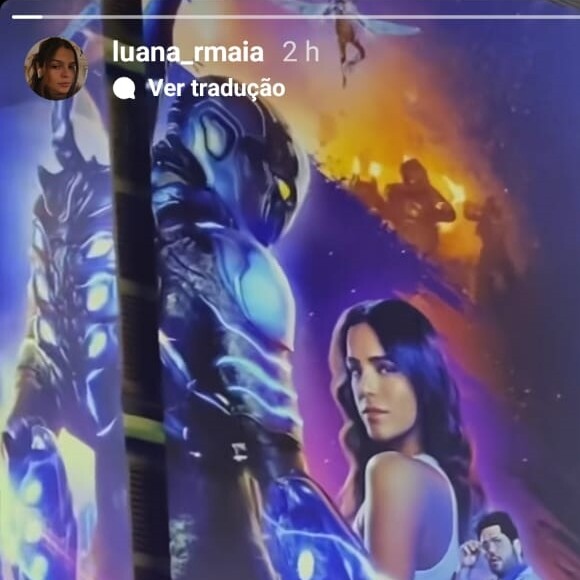 Irmã de Bruna Marquezine ainda pediu no Instagram para todos que fossem assistir 'Besouro Azul': "aproveitem essa chance!"