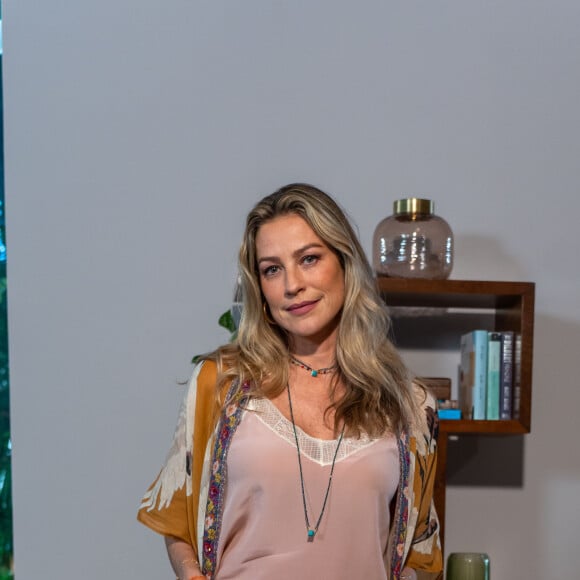 Luana Piovani vai tratar de seis tópicos em 'Luana é de Lua': separação, maternidade, genialidade, machismo, saúde mental e relações digitais