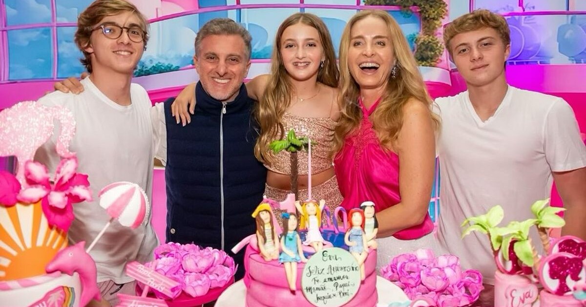 Daughter of Angelica and Luciano Hack, Eva throws a Barbie-themed birthday party with interactive decor.  the pictures!