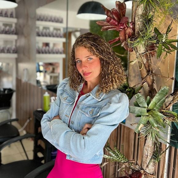 Debby Lagranha atualmente tem 32 anos e vive afastada da TV