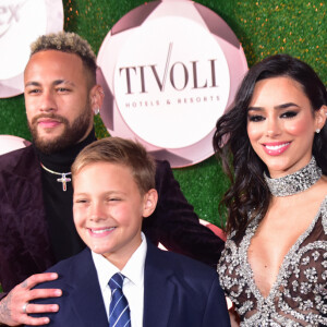 Neymar e Bruna Biancardi em junho de 2023 com Davi Lucca, filho do jogador