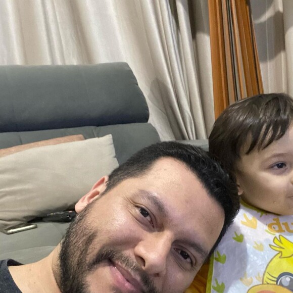Ex de Andressa Urach, Thiago Lopes é quem está com a guarda do filho deles depois que a modelo voltou para a prostituição