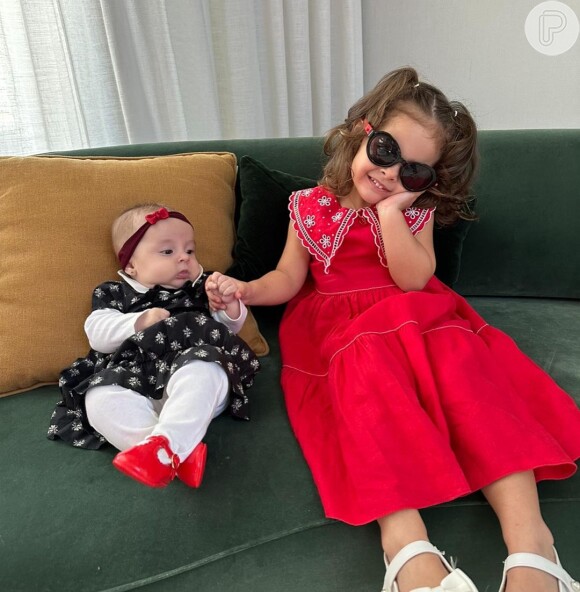 Kaká é pai de Sarah (7 meses) e Esther (3 anos), ambos frutos do seu casamento com Carol Dias