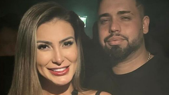 Andressa Urach rebate críticas e confirma que seguirá como prostituta e atriz pornô após assumir namoro: 'Me conheceu assim'