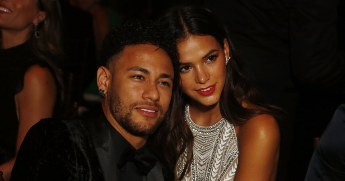 Neymar x Bruna Marquezine: post de fã do jogador viraliza, gera rixa e web  não perdoa: 'Mesmo número de...'. Entenda!: Fotos - Purepeople