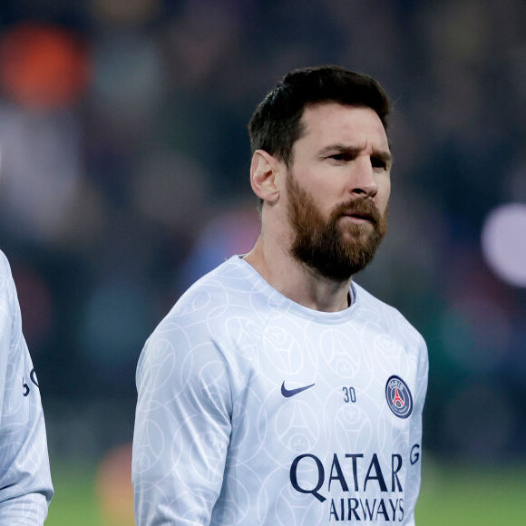 Neymar x Messi: na página Choquei, internautas compararam as posturas dos jogadores e enalteceram o modo que o argentino valoriza a família