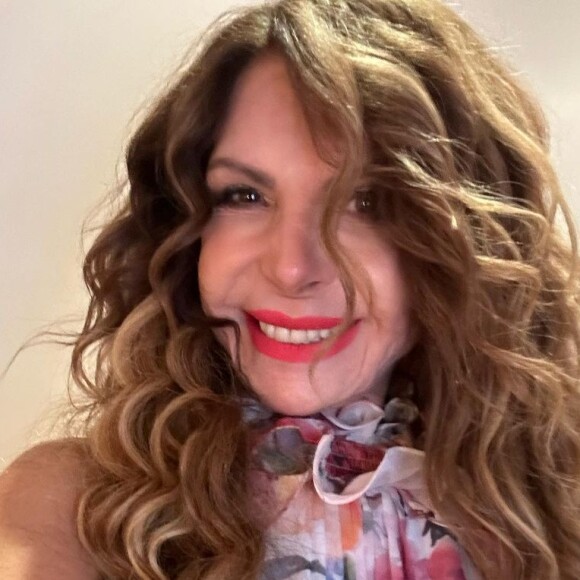 Elba Ramalho deixou um comentário carinhoso na mais recente publicação de Rodrigo Godoy na rede social