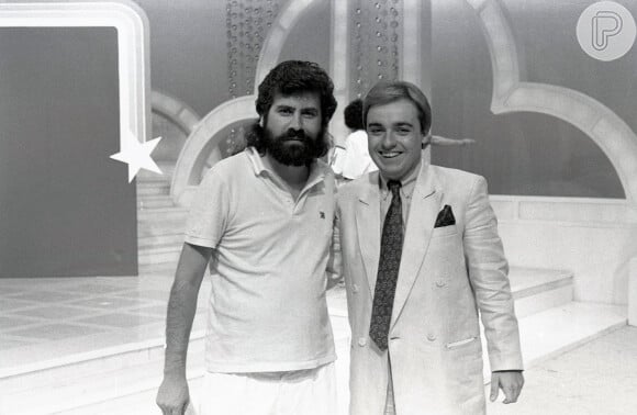 Diretor de TV Roberto Manzoni, Magrão, ao lado de Gugu Liberato no 'Viva a Noite' em 1986
