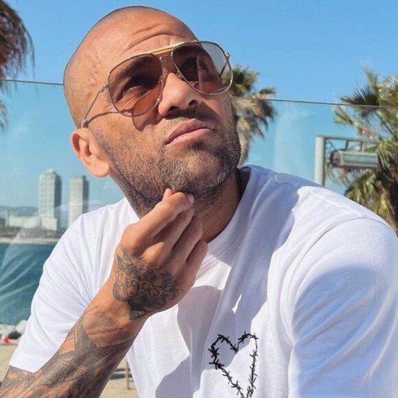 Daniel Alves está prestes a ser jujlgado na Espanha