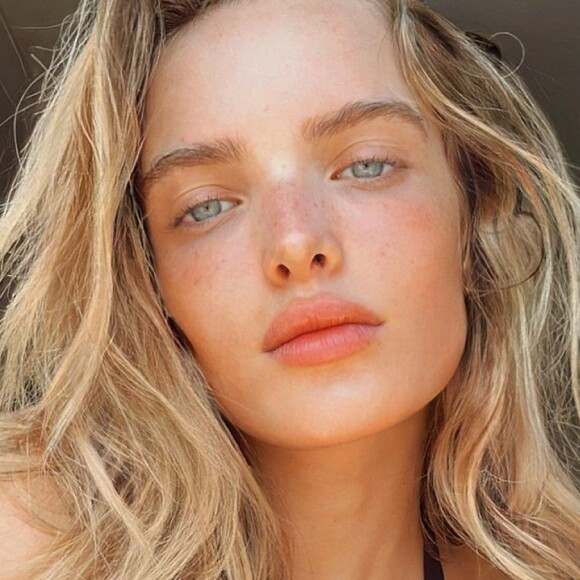 Giovanna Chaves faz desabafo sobre mãe controlar sua vida financeira: 'Me tornado a pior pessoa do mundo com a pessoa que eu mais amo'