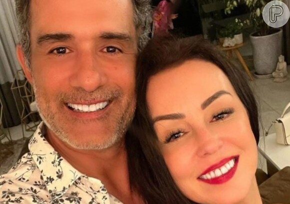 Discretos, Karla Nogueira e Marcos Pasquim estão juntos desde 2021. Na verdade, eles já haviam namorado na década de 1990 e se reencontraram novamente