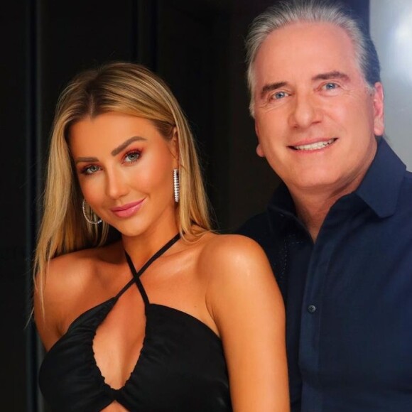Ana Paula Siebert e Roberto Justus se conheceram em programa de TV em 2009