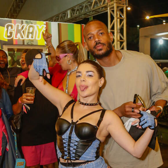 Farofa da Gkay 2023: Marlon Wayans esbanjou simpatia na festa