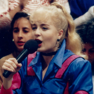 Angélica apresentou o programa 'Casa da Angélica' no SBT entre 1993 e 1996