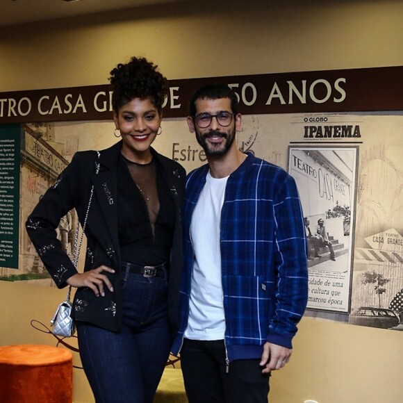 Aline da novela 'Terra e Paixão', Barbara Reis se relaciona com Raphael Najan há três anos