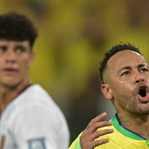 Neymar ficará dez meses fora dos gramados