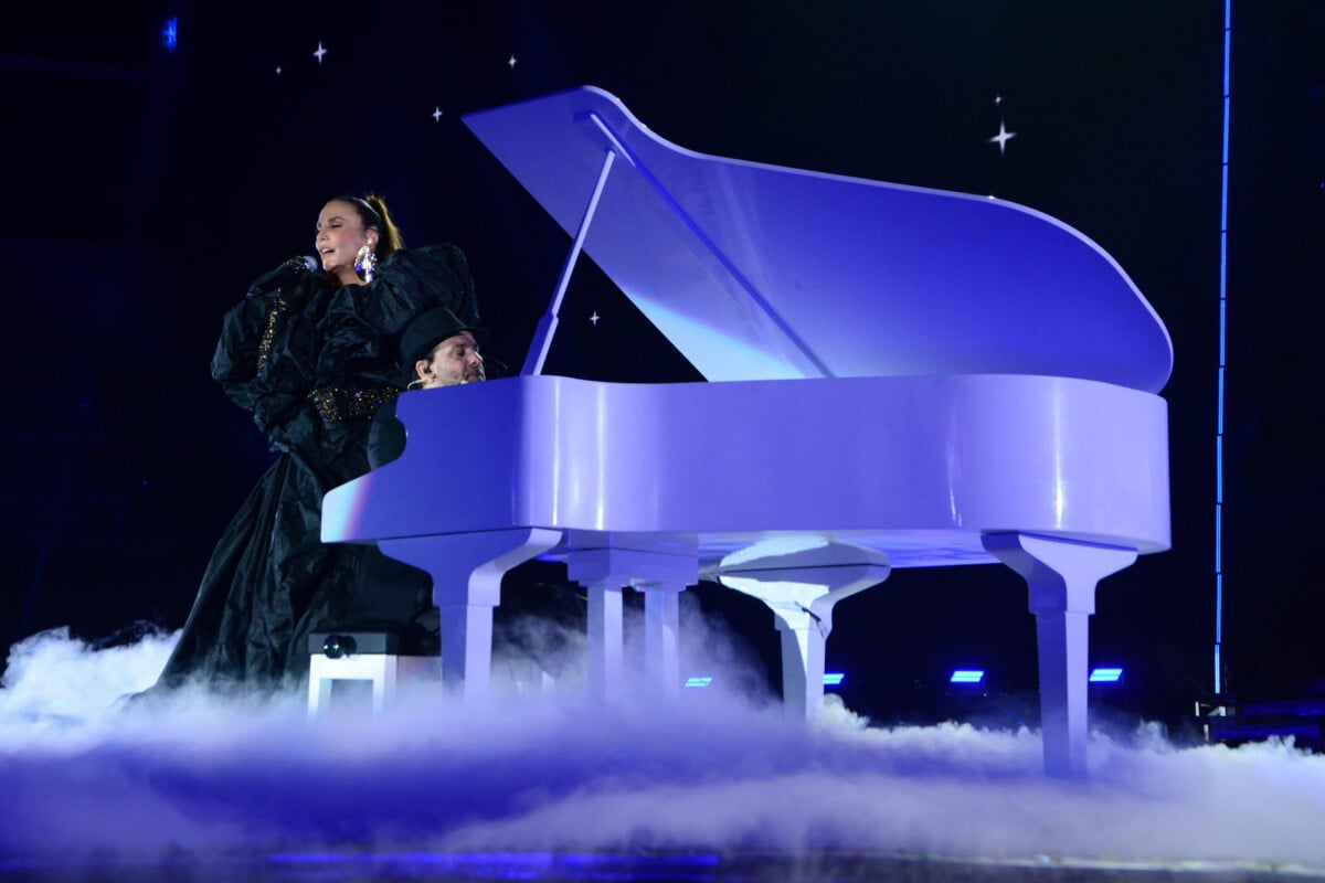 Foto: Show De Ivete Sangalo No Maracanã Em 2023: Baladas Clássicas ...