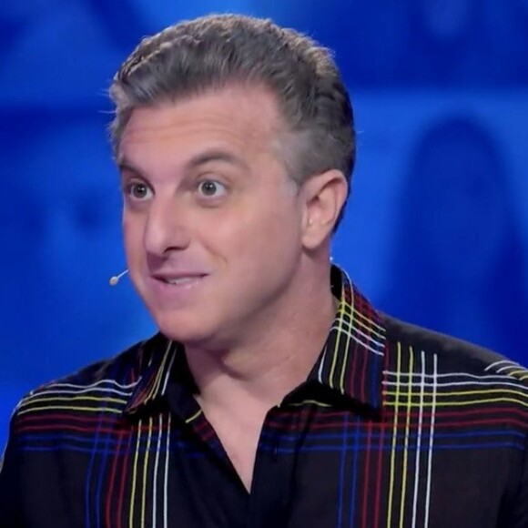 Luciano Huck já chegou a assumir que teve muito machismo na forma como a imagem de Tiazinha e Feiticeira eram exploradas