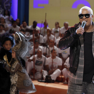 BBB 24: Rodriguinho é a voz do hit 'Sorria que eu estou te filmando'