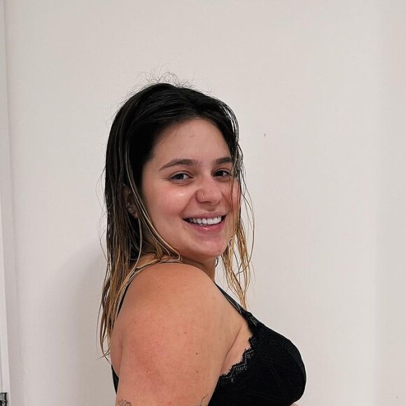 Desde sua gravidez, Viih Tube mostra para os fãs as transformações em seu corpo, surgimento de estrias e celulites