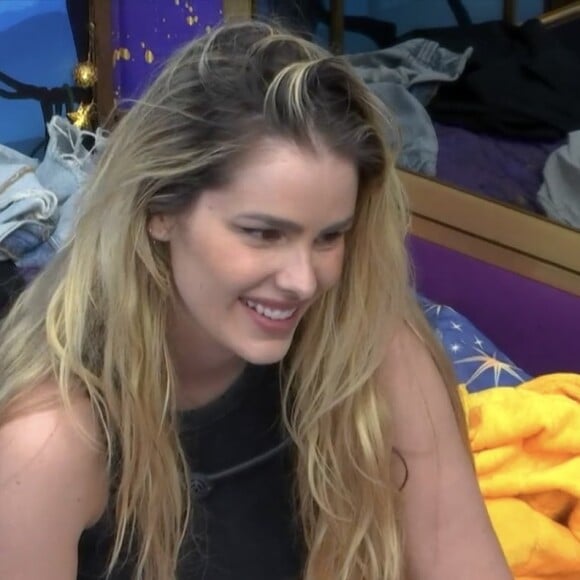 Yasmin Brunet afirmou que entrou no 'BBB 24' solteira, será que é verdade?