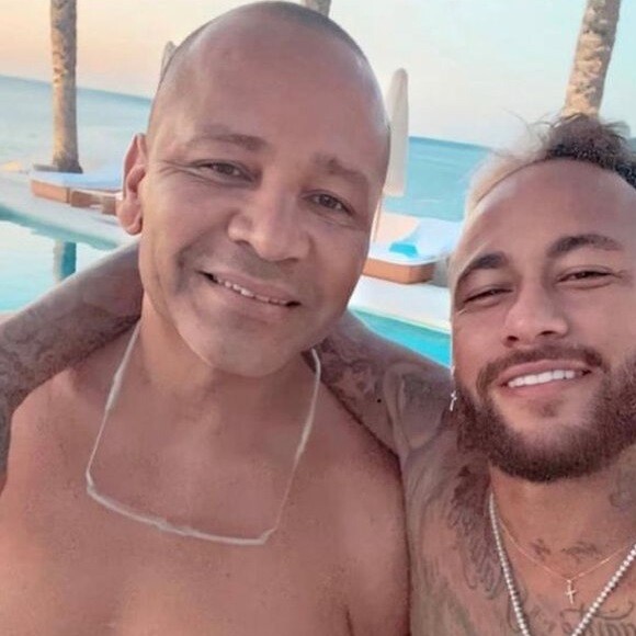 Neymar Pai foi acusado de fazer parte de uma máfia após ser exposto por ajudar jogador acusado de estupro