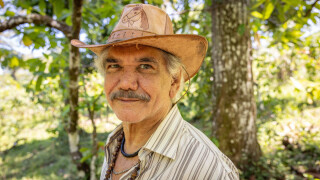 Deocleciano em 'Renascer', Jackson Antunes comemora papel 30 anos depois e revela segredo para virar sucesso. 'Sem copiar a original'