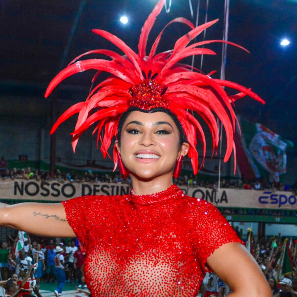 Carnaval 2024 do Rio: Mileide Mihaile arrasou em ensaio da Grande Rio, da qual é uma das musas