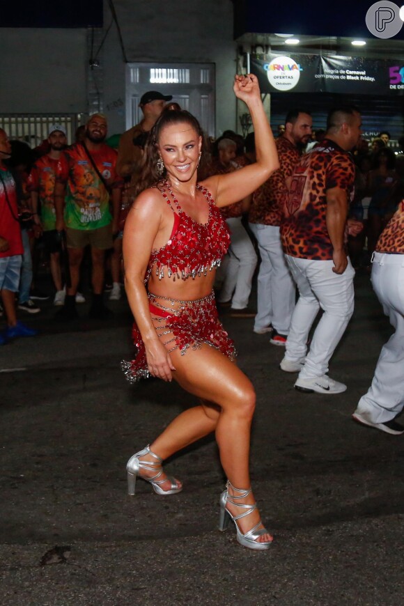 Paolla Oliveira vai ser rainha de bateria da Grande Rio no carnaval 2024 pelo sexto ano