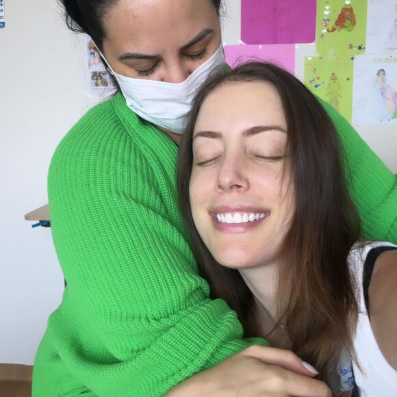 Fabiana Justus compartilhou fotos ao lado de Simone e se declarou para a amiga ressaltando a parceria neste momento difícil
