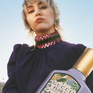 Perfume que Miley Cyrus usa é o Gucci Flora Gorgeous Magnolia